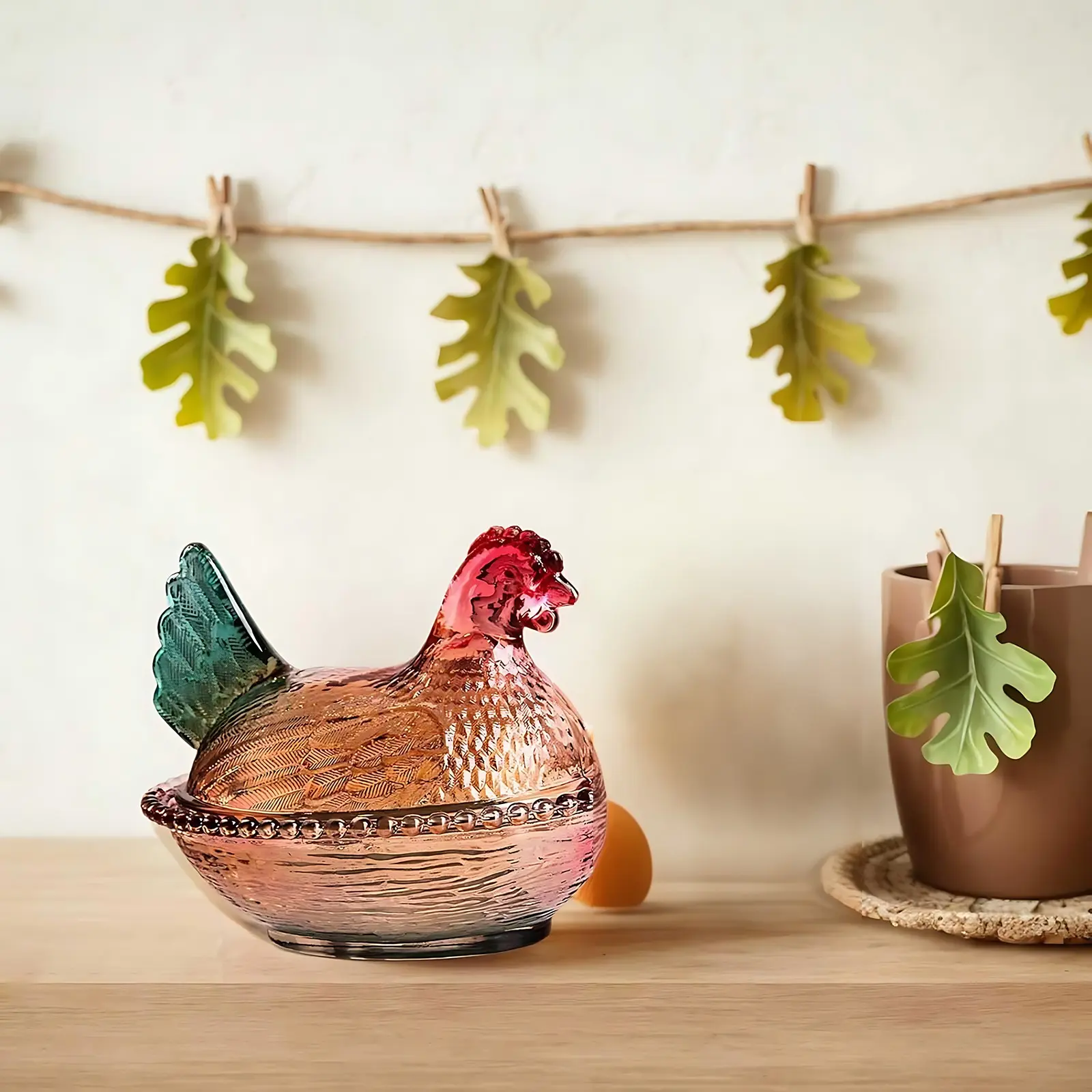 Creative Hen Storage Jar Set, Canister, Glass Kitchen Canisters, Thick Colorful Glass Material, Realistic Feather Texture, Large Capacity Base for Kitchen Candy Jewelry Keys, Decoration