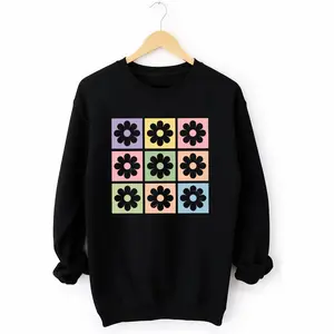 Long Sleeve Pastel Daisy Grid Sweatshirt with 9-Patch Retro Floral Design