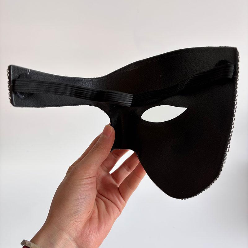 Half-Face Diamond Mask for Men and Women: DIY Handmade Rhinestone-Embellished Luxury Eye Masks for Carnival, Birthday Parties, and Holiday Performances