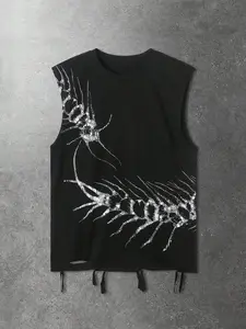 Men's Darkwear Centipede Graphic Sleeveless Tee - Oversized Grunge Streetwear Tank Top with Distressed Hem for Rave & Music Festivals