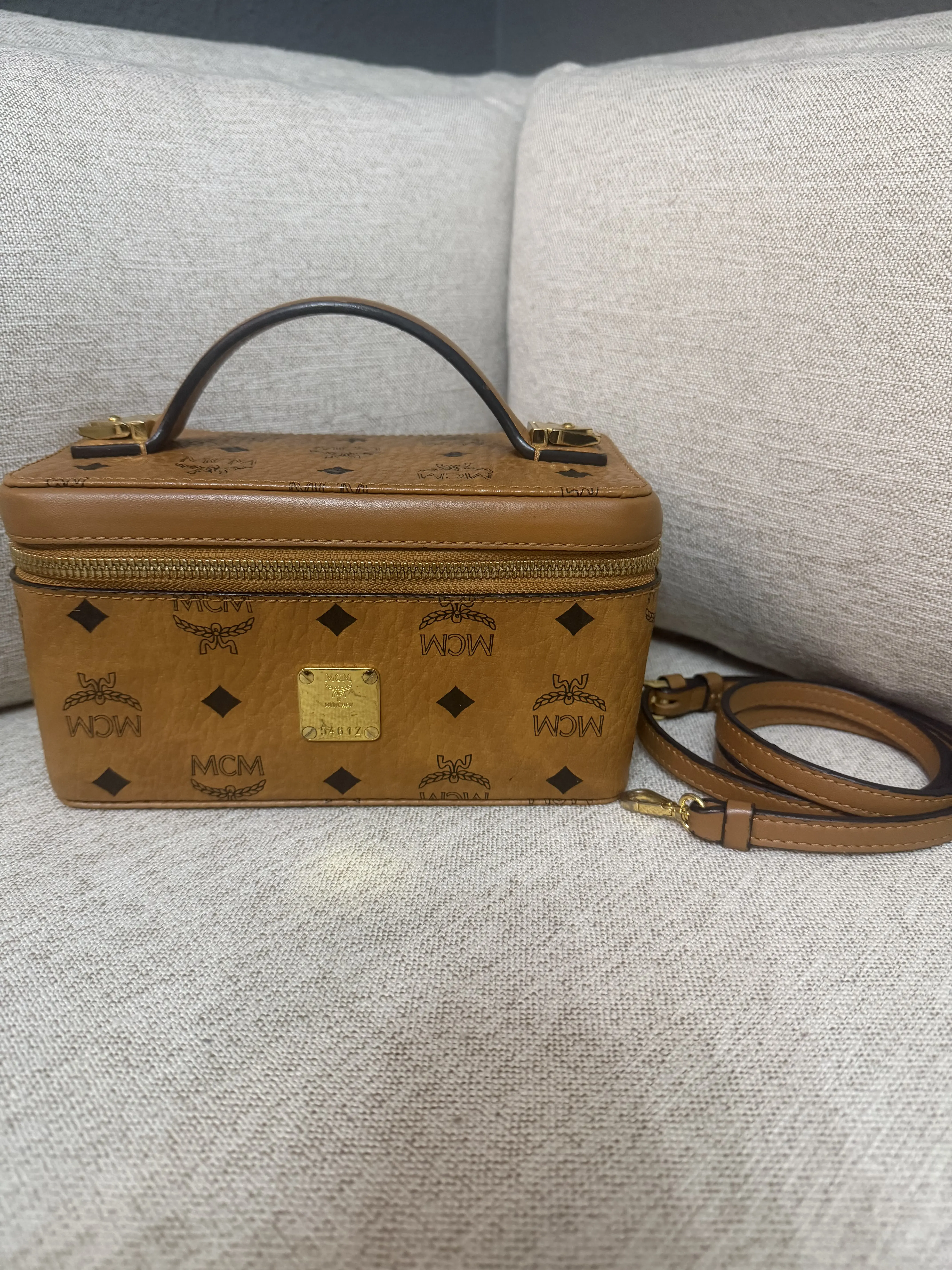 Pre-owned MCM Leather Crossbody Bags Rockstar Vanity Case, Cognac