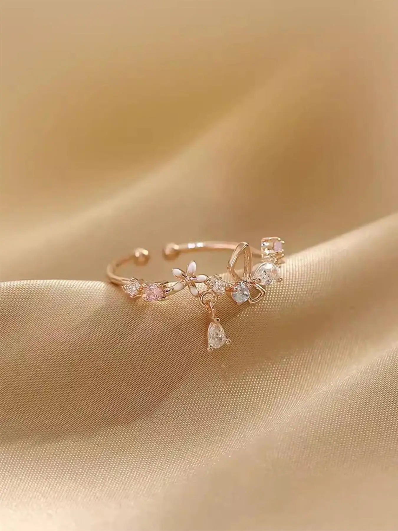 Elegant Rhinestone Inlaid Butterfly Design Cuff Ring As Valentine's Gift, Fashion All-match Accessories for Women & Girls, Matching Jewelry for Girlfr