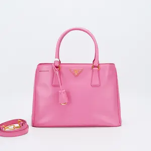 Pre-owned PRADA cowhide Shoulder Bags Saffiano Lux Tote Bag in Pink Leather BGP179845