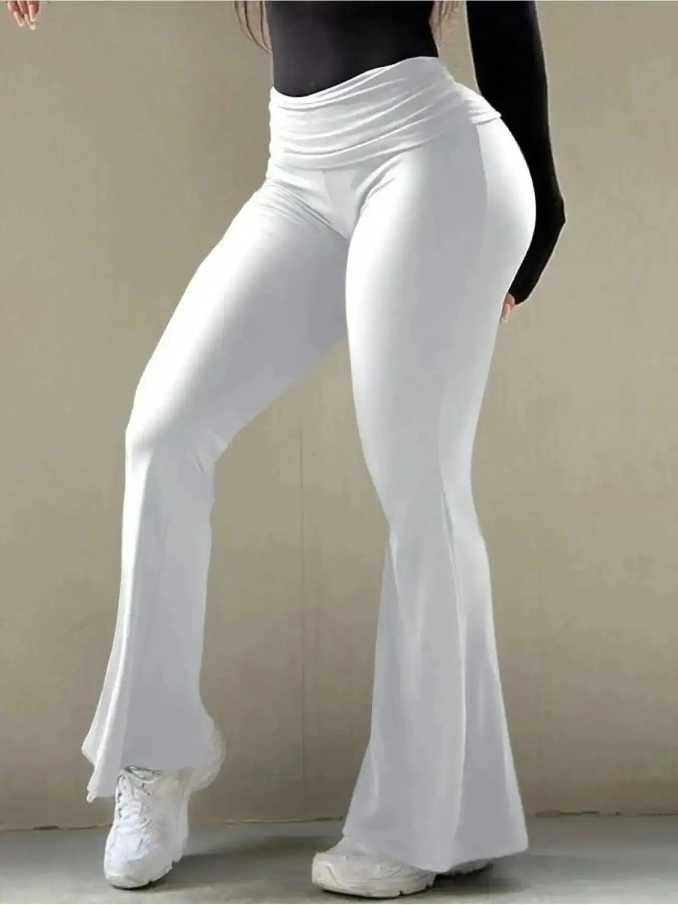 Women's Sophisticated Solid Color Flare Leg Pants, Casual Comfy Bell Bottom Trousers for Daily Wear, Ladies Bottoms for All Seasons, Flowy Wide Leg, Palazzo, tailored comfort, sleek line, flattering drape