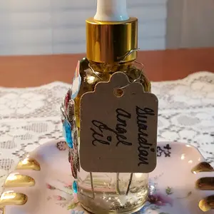 Guardian Angel oil Healthcare Therapeutic Therapy Solution Wellness Healthy Treatment Aromatherapy