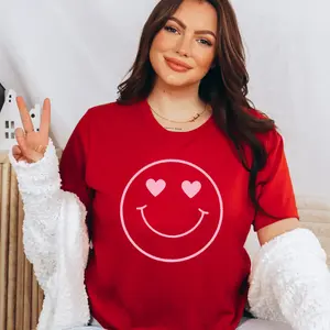 Pink Smiley Heart Eyes Tee - Red Fabric Fit T-Shirt for Women with Smiley Face Design, Ideal for Valentines Day Gift - Top