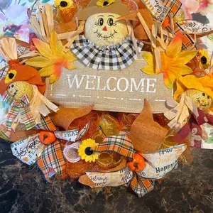 14 inch Scarecrow Fall Wreath