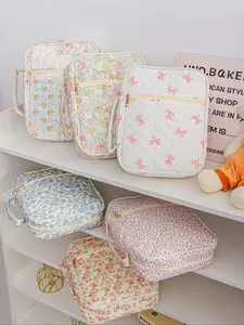 Quilted Floral Bible Cover Case, Portable Practical Bible Storage Bag, Large Bible Tote Bag, Organizer Quilted Carrying Case, Zipper Bag, Print