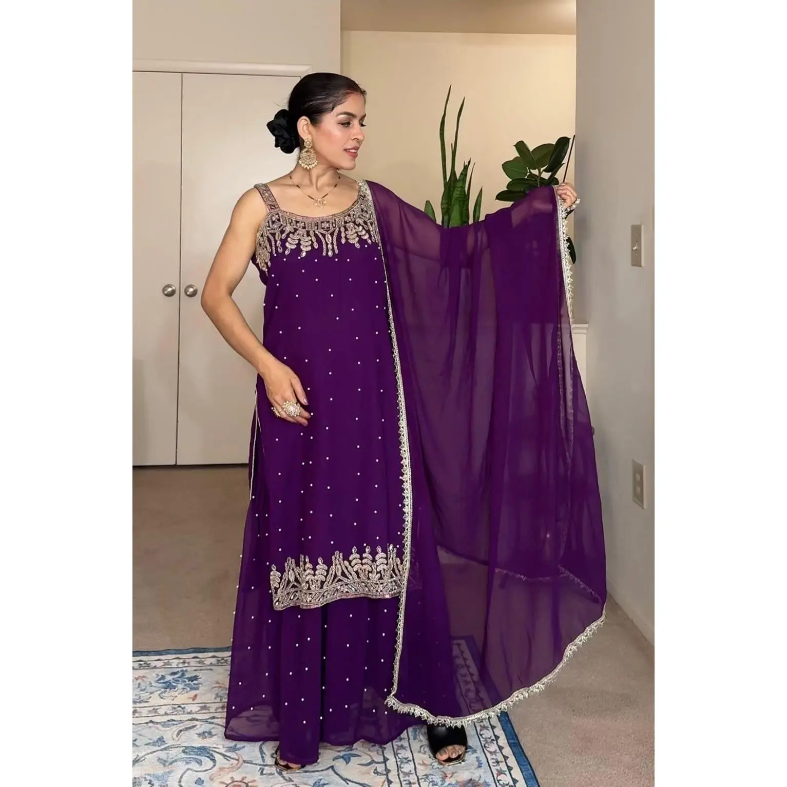 Elegant Georgette Handwork Suit Set – Sizes 36 to 44