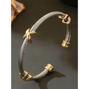 Women's Adjustable Stainless Steel Bracelet, Cross Color Design, Elegant Open Clasp Jewelry, Perfect Gift for Her, Elegant Minimalist Bangle, Exquisite Bracelet, Trendy Bangles