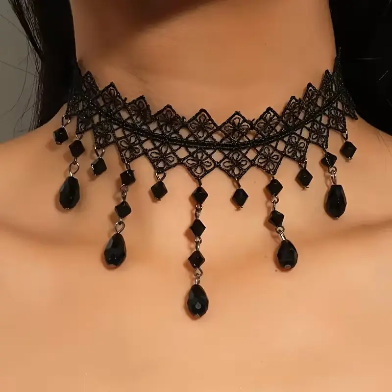 Black Gothic Lace Choker Necklace Victorian Beaded Drop Collar Punk Dark Academia Vampire Aesthetic Statement Bib Necklace Adjustable Alt Fashion Jewelry for Women Halloween Cosplay Party Night Out Elegant Dramatic Lace Pendant Choker