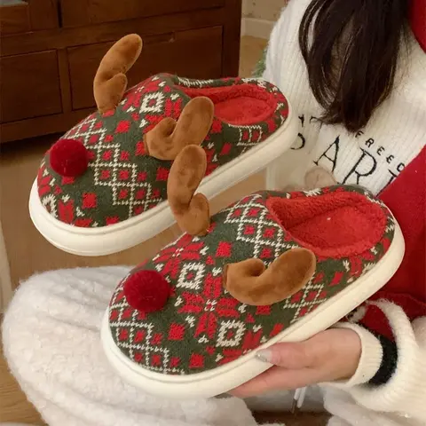 XIXITIAO Women's Fuzzy Plush Christmas Reindeer Animal Slippers - Slip-On Character Style Fashion Fluffy House Slippers, Soft Cotton Indoor Home Autumn Winter Bedroom Footwear