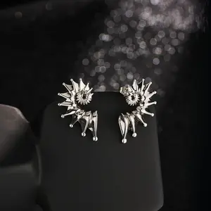 Oufer Conch Shell 316L Stainless Steel Non Tarnish Silver Tone Earrings for Women