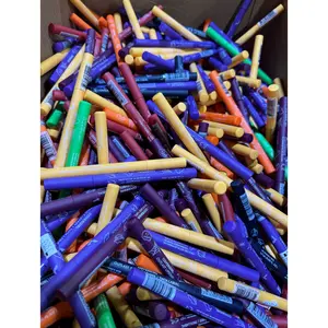 Lápiz Labial Outlast Halloween Colores Surtidos Covergirl - Liquidación 28 Unidades (LIPSTAIN)