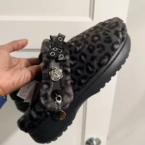 Crocs Adult Classic Unfurgettable Lined Clogs