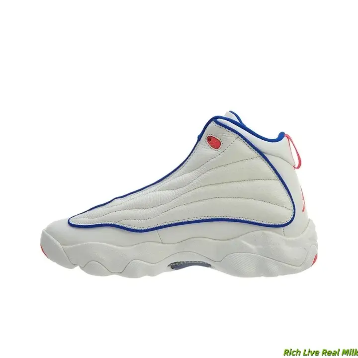 Brand New Sealed with Original Shoe Box Unisex White Blue Red Knit Slip On High Top Basketball Collectible Sneakers Breathable Flyknit Mesh Rubber Outsole Modern Streetwear Daily Athletic Training Footwear Teen Casual Shoes