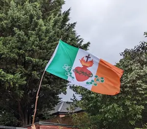Irish Sacred Heart Flag | 5x3 FT Polyester Flag with Eyelets | Catholic Ireland Flag | Sacred Heart Devotion | Consecration Gift