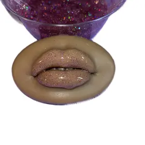 Glamorous Sparkle Lipgloss Glamorous Sparkle Lipgloss