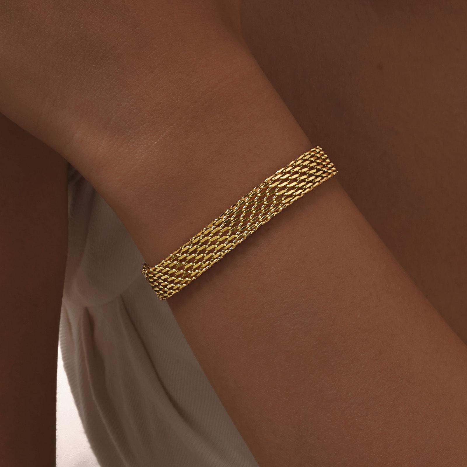 Waterproof Chunky Chain Bracelet for Women - 14K Gold Plated Trendy Adjustable Chain Bracelet - Lightweight Stainless Steel Jewelry | Gold Bracelet for Women, Mesh Bracelet Weaving Bracelet with Lobster Clasp, Elegant Fashion Jewelry Gift for Her