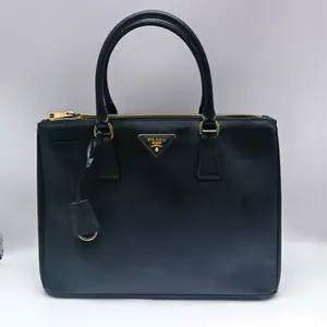 Pre-owned PRADA Cowhide Shoulder Bags Killer Bag, Black Crosshatch Pattern, Calfskin, Large