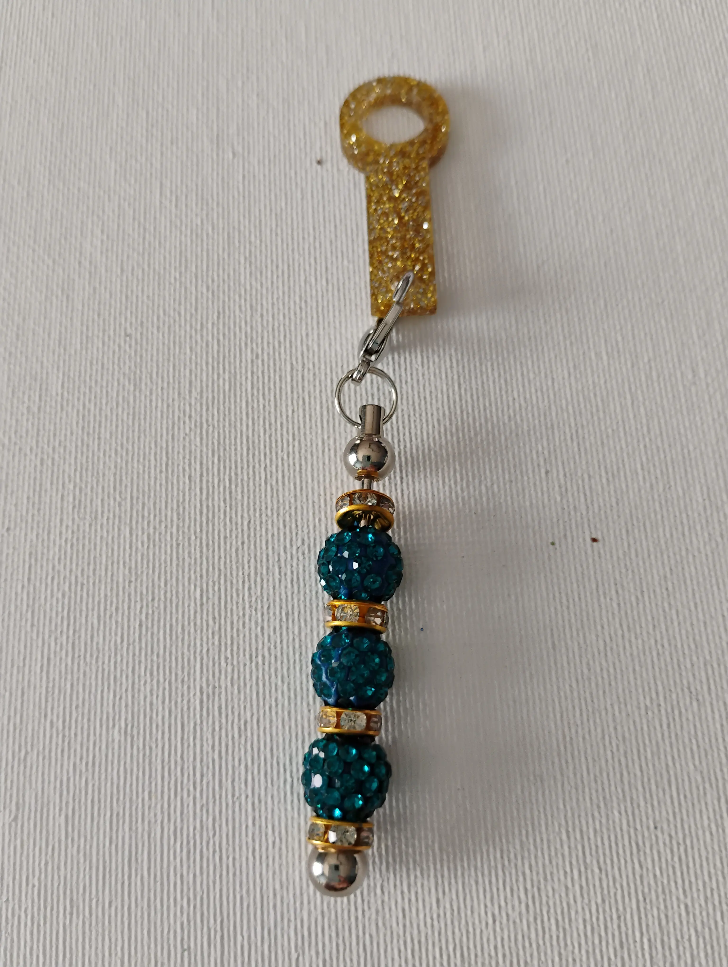 Beaded Straw Charm with Gold Keyhole and Teal Beads for Stylish Accessories