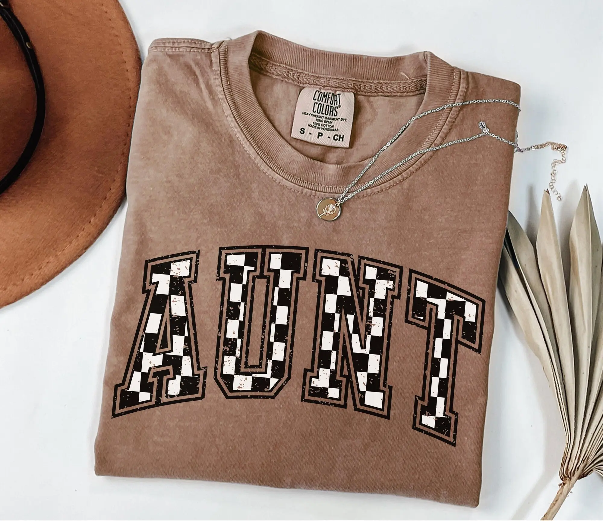 Comfort Colors Checkered Aunt Shirt Gift for Aunt, Retro Aunt Tee, Mother's Day Gift, Vintage Checkered Auntie Tshirt, Gift for New Aunt