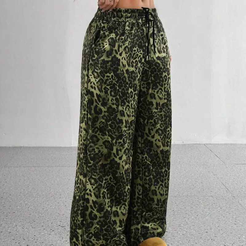 Women's Leopard Print Drawstring Waist Sweatpants, Casual Pocket Trousers for Daily Wear, Ladies Bottoms for All Seasons, Casual Streetwear Pants, Casual Loose Pants, Casual Fashion Comfy