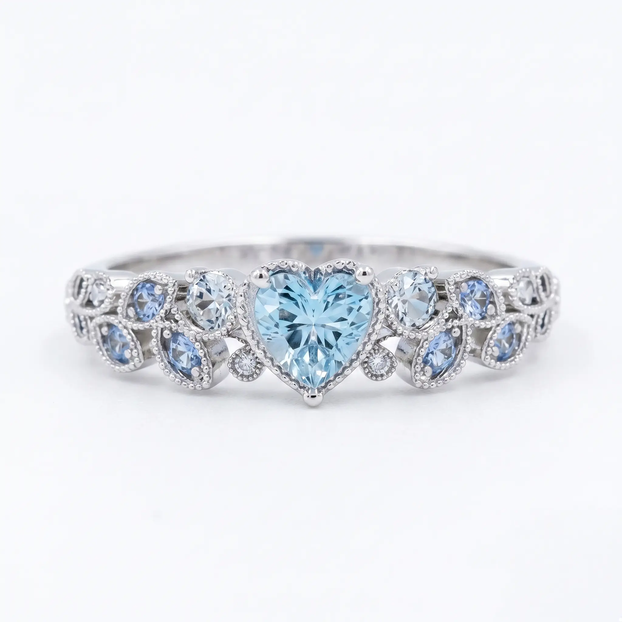 Heart of Ocean Ring, Sparkling Ring for Women Halo Engagement Ring for Women Wedding Promise Ring with Elegant Design and Sparkling Diamonds