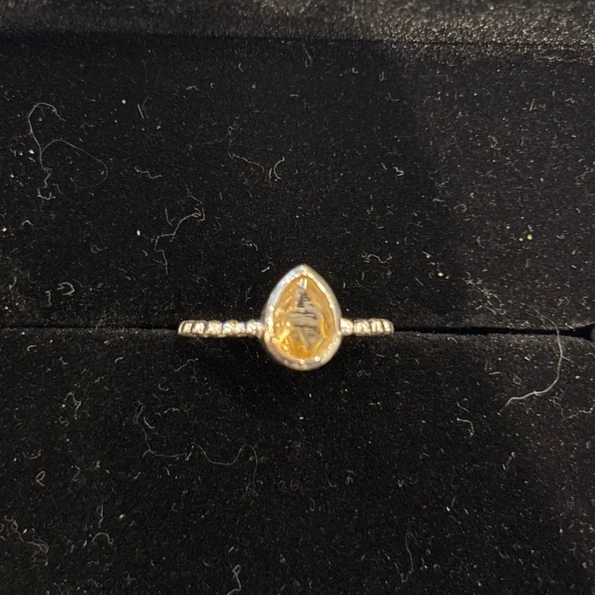 Citrine Pear Size 6