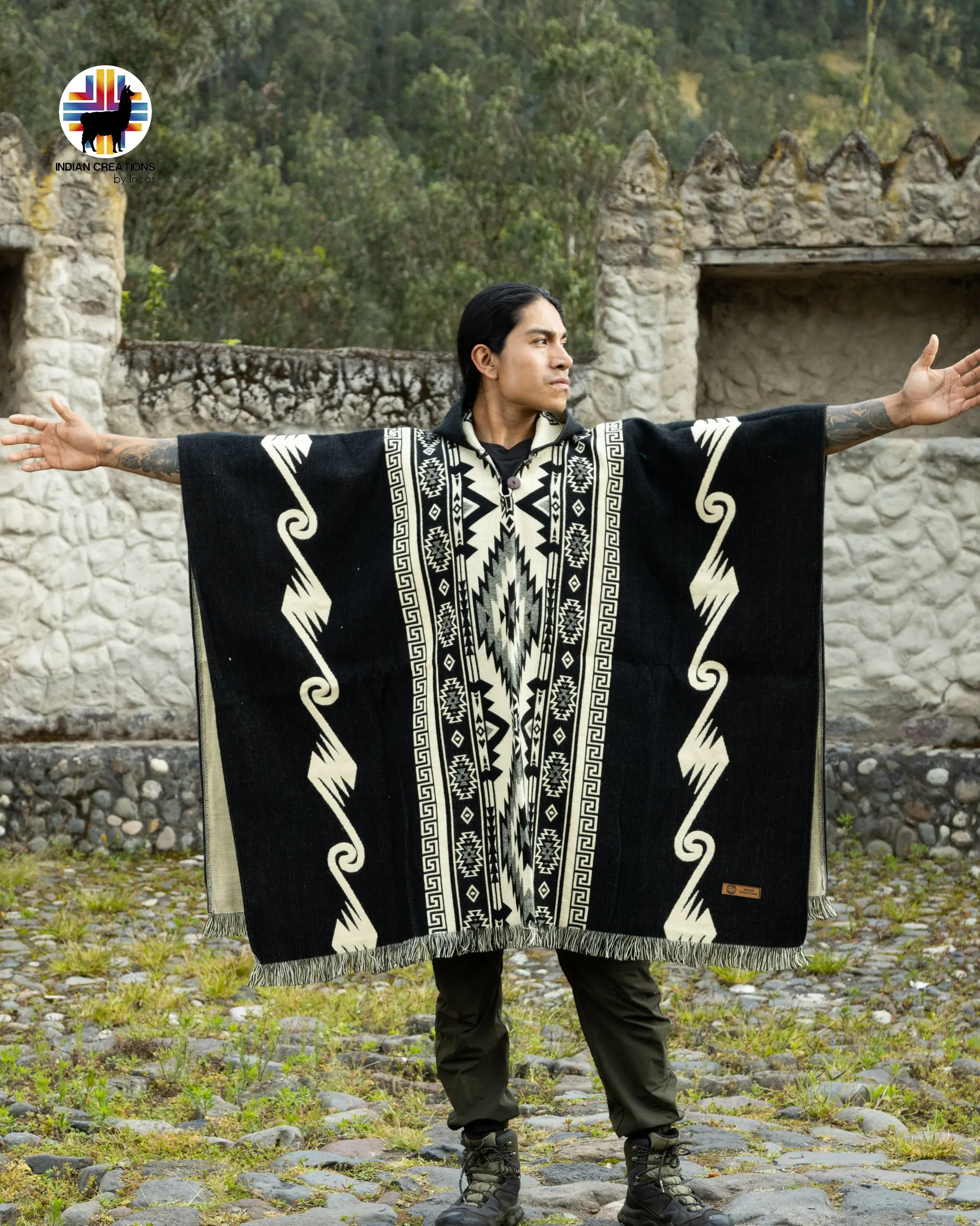 Black Eel Handmade Alpaca Poncho
