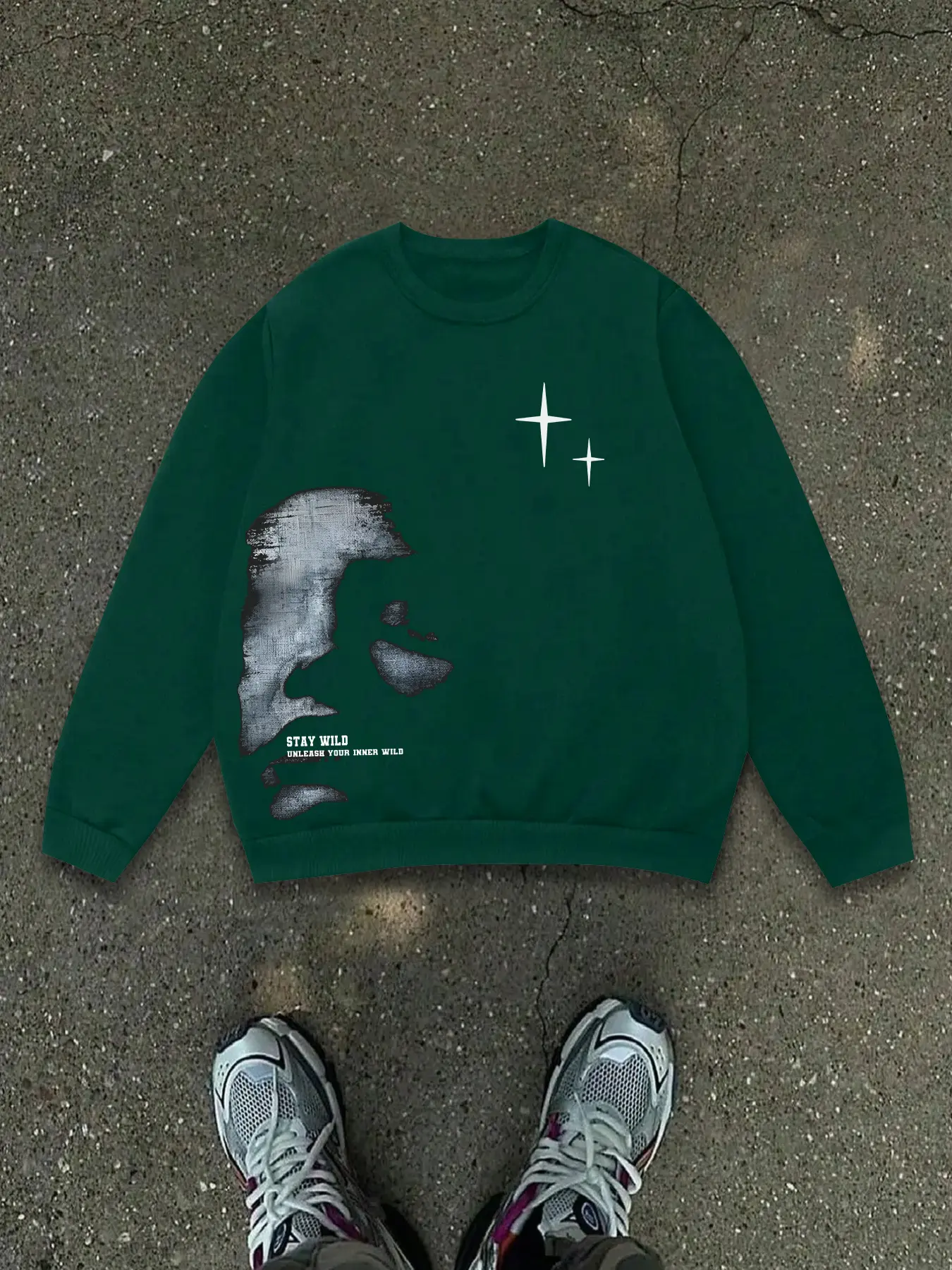 Men's Letter & Figure & Stars Print Round Neck Thermal Lined Sweatshirt, Regular Fit Street Fashion Casual Long Sleeve Pullover for Daily Wear, Men's Fall & Winter Clothes
