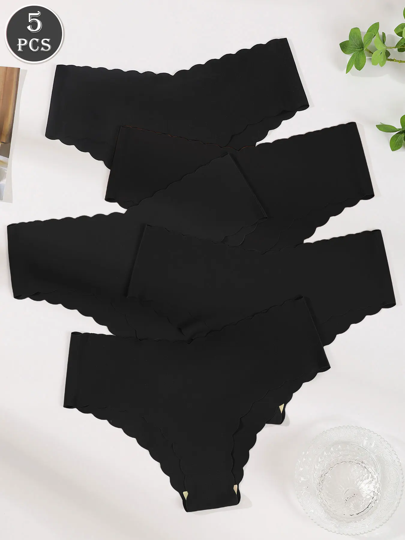 5-Pack Women's Seamless Shell Trim Slim Fit Briefs, Plain Color Comfortable Breathable Elastic Smooth Triangle Underwear, Scallop Trim Panty, Intimates Panties, Seamless Underwear Panties