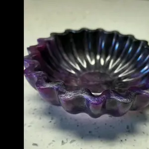 Scalloped Accent Dish