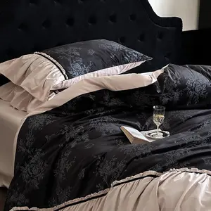 Jacquard Gilded Velvet Ruffled Bedding Set / Black