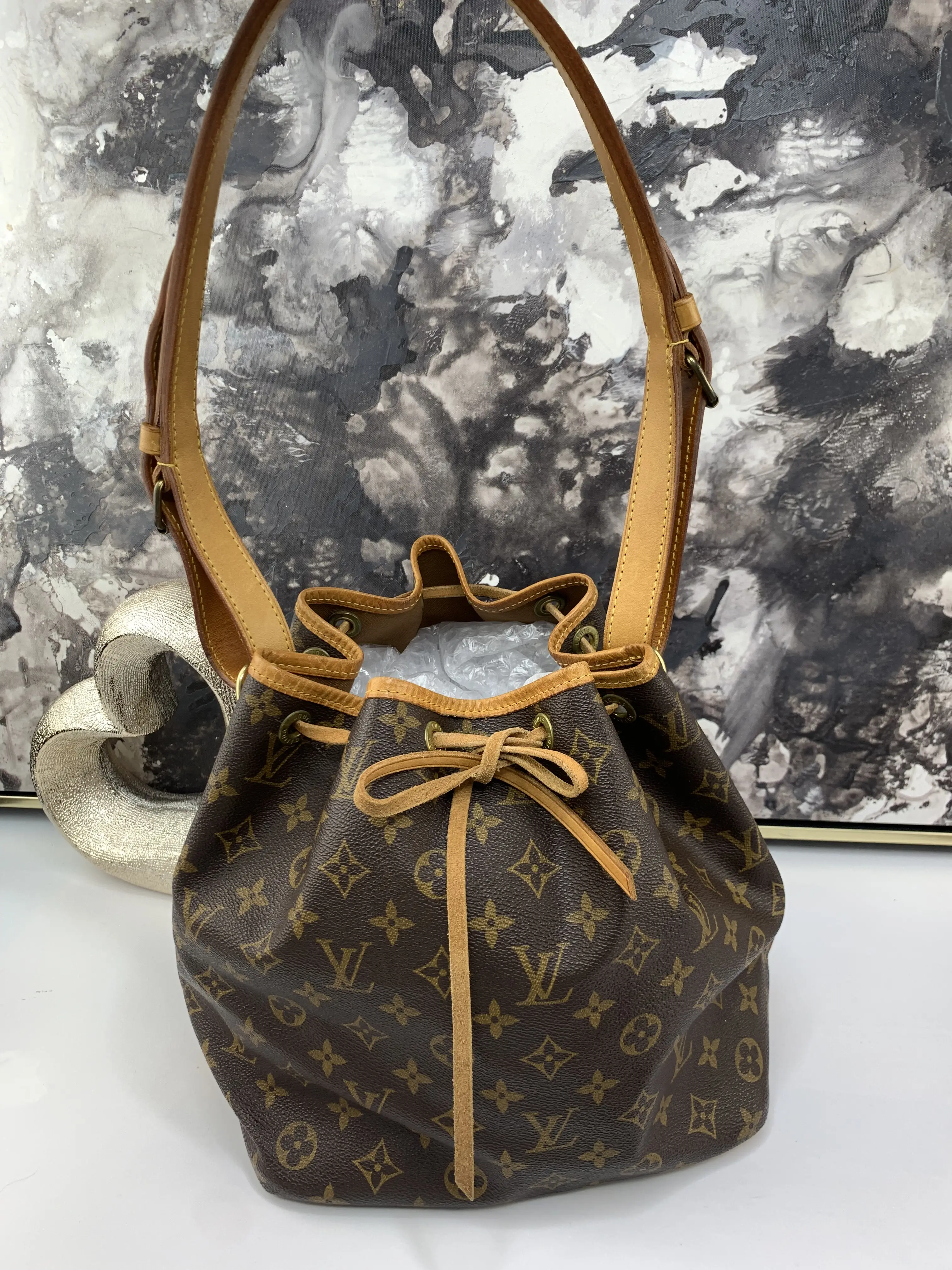 Pre-owned Louis Vuitton canvas Tote Bags Noe Petit