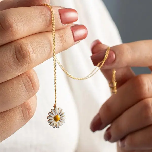 Daisy Necklace Silver ¥ Silver Daisy Necklace ¥ Gifts For Plant Lovers