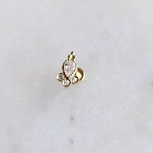 Cartilage Piercing Gout - Gold-Colored Earrings with Gemstone Accents