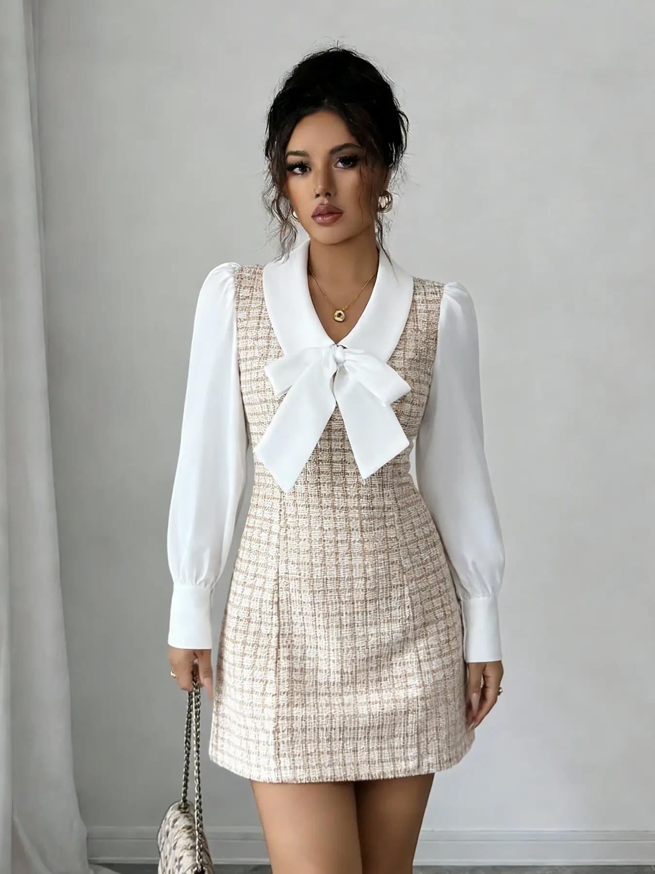 A women's fashionable Long Sleeve apricot white color blocked coarse tweed bow dress, the coarse tweed adds texture, and the bow adds sweetness, suitable for commuting to work, shopping and playing indoors and outdoors, Casual Fashion Clothing