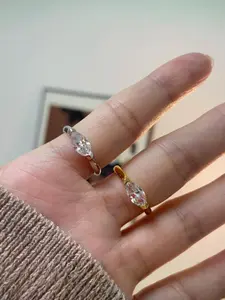 Elegant Synthetic Moissanite Ring for Women, Elegant Glittering Ring, Rectangular Cut Zircon Gemstone Jewelry Gift, Perfect for Daily Wear & Birthdays