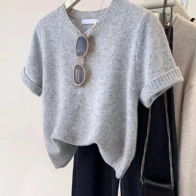 Casual Knit Top, Basic Knitwear, Fashion Knitwear, Casual Fabric Knitwear, Knit Sweater Tops, Short Round Neck Design, Drop Shoulder Sleeve Style, Knitted Edge Decoration, Comfortable Summer Essential, Womenswear, Fit