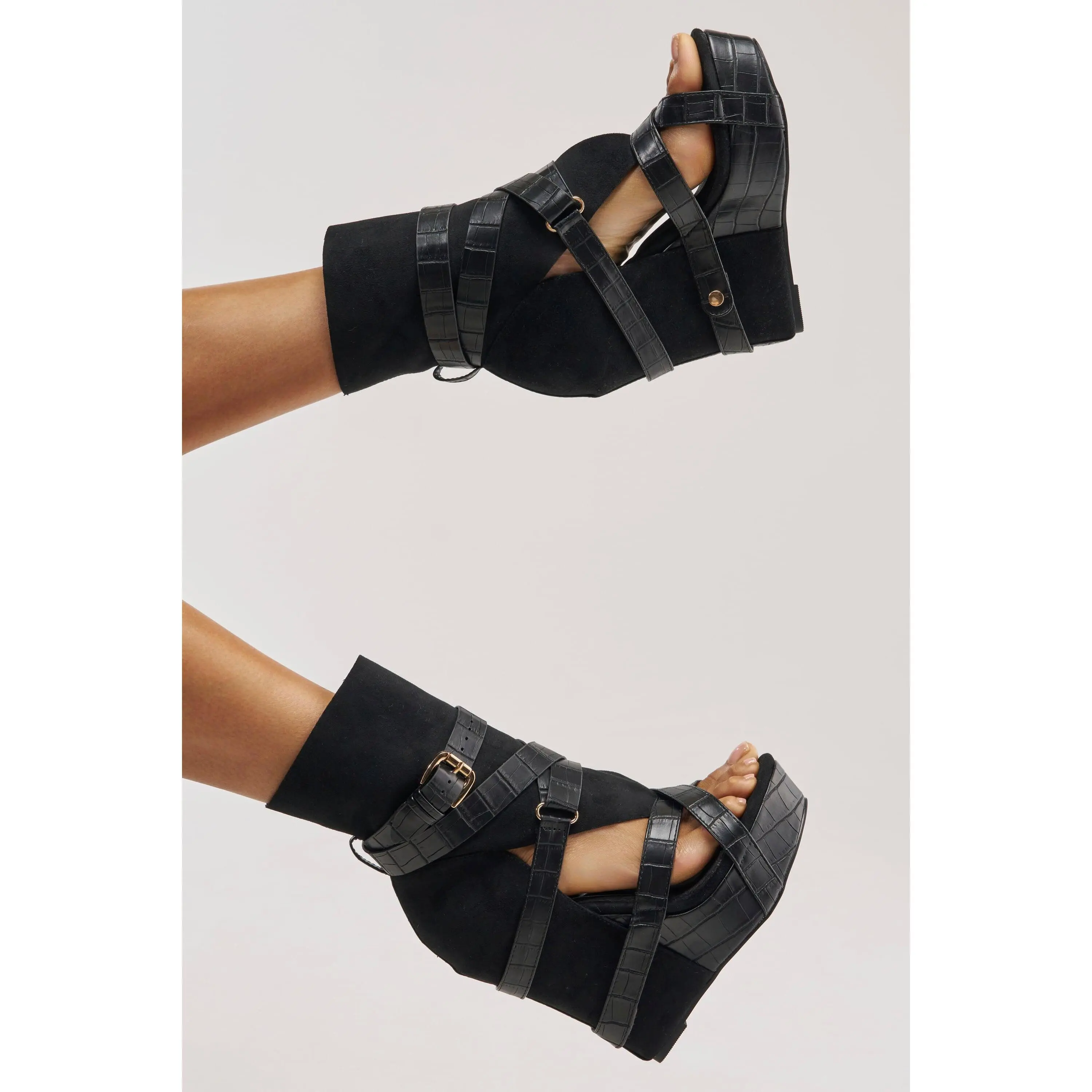 AZALEA WANG ROTHKO WEDGE SANDAL IN BLACK