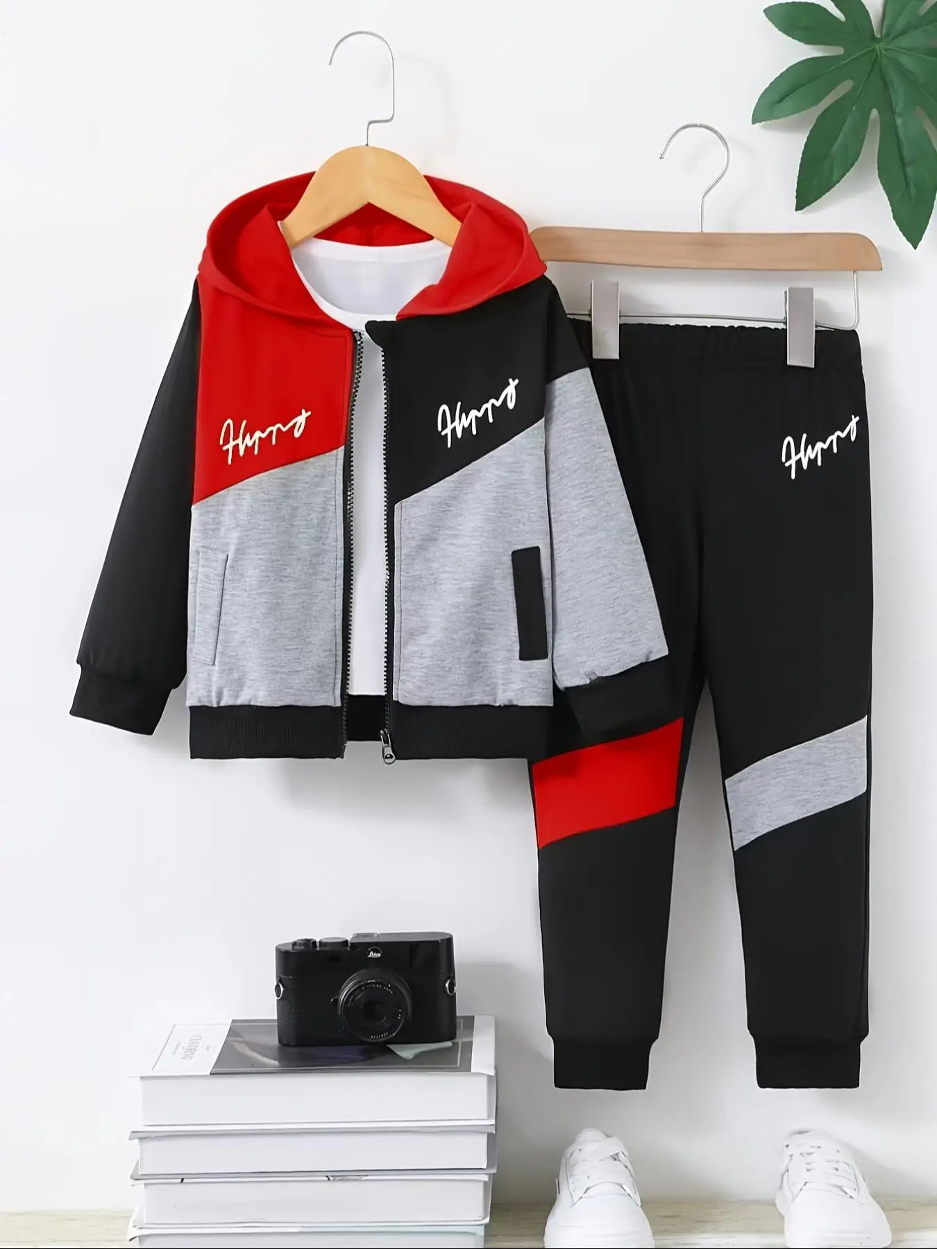 Two-Piece Set Boy's Patchwork Letter Print Patchwork Zip Up Hoodie & Elastic Waist Sweatpants Set, Casual Long Sleeve Hooded Outerwear & Jogger Pants,