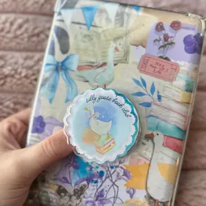 Silly Goose Book Club Kindle Grip - Girly Bookish Kindle Holder, Goose Kindle Accesories, Cute Bookish gift, Reader gift
