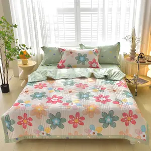 Ultra Soft Skin-Friendly Summer Quilt, Various Printed Striped Design, Ideal for Bedroom & Living Room Use, Comfortable Bedding Accessory