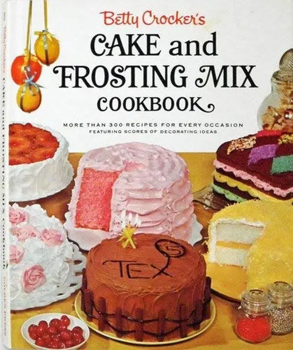 Used Hardcover Book - Betty Crocker's Cake and Frosting Mix Cookbook, English Language Cake Recipe Book