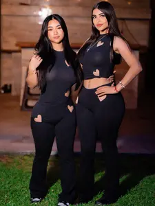 Heart Cutout Slim Fit Bell Bottoms Set, Hidden Skin Show off Waist Cinching, Windy Leg Design, Daily Streetwear Essential
