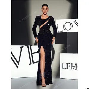 Dinner, the restaurant is elegant black dress, sleeves sewing neck, and the neck is not suitable for women. The long sleeves are long sleeves and formal evening gifts, which are good at weddings, suitable for weddings,