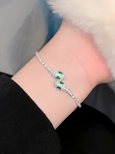 Women's High-End Exquisite Drawstring Adjustable Snake Bracelet with Green Eyes, a Niche Combination Style, Micro-Set Zircon Jewelry