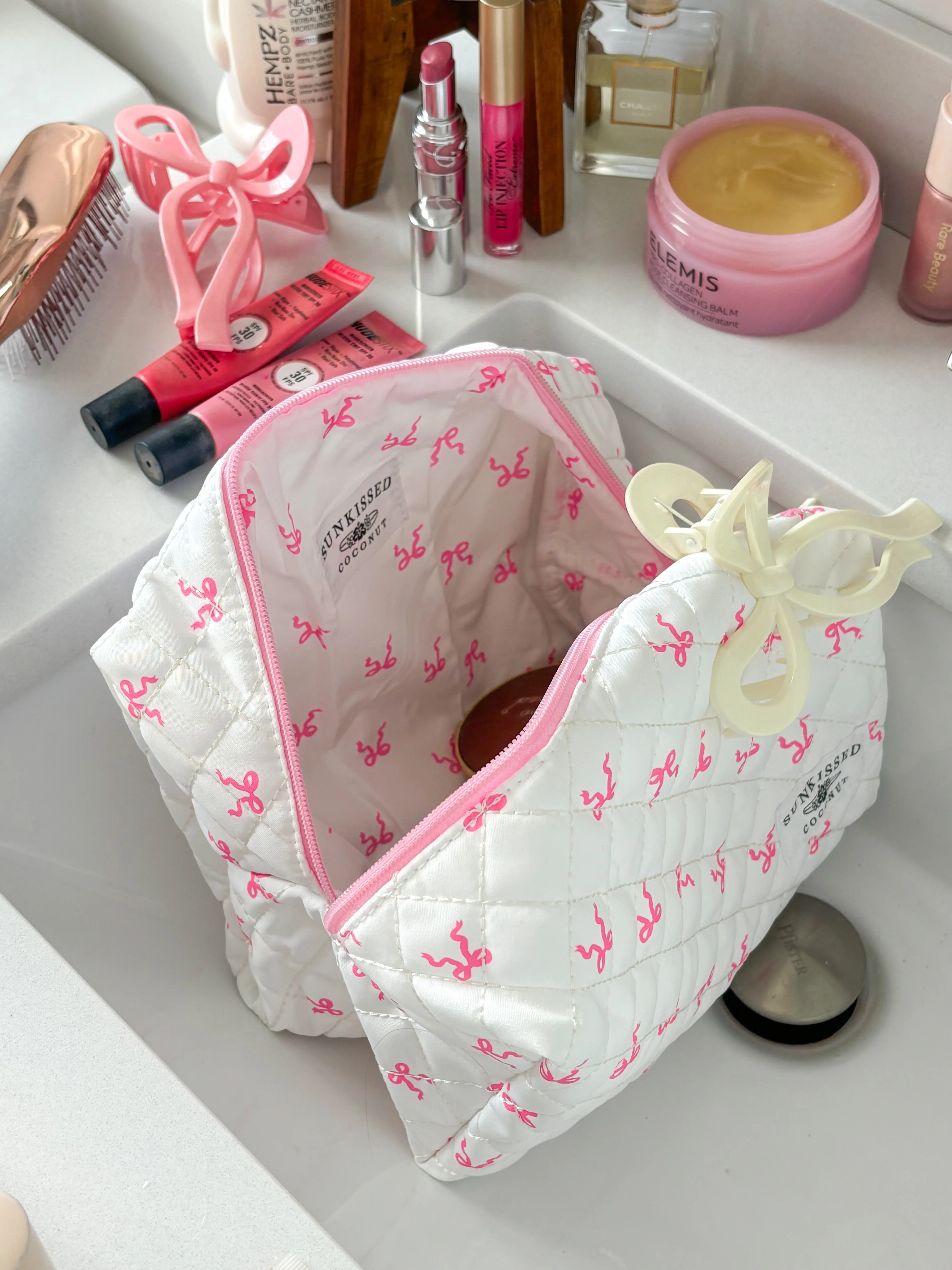 Large Coquette Ribbon Bow Handmade Travel Bag Large Coquette Ribbon Bow Handmade Travel Bag