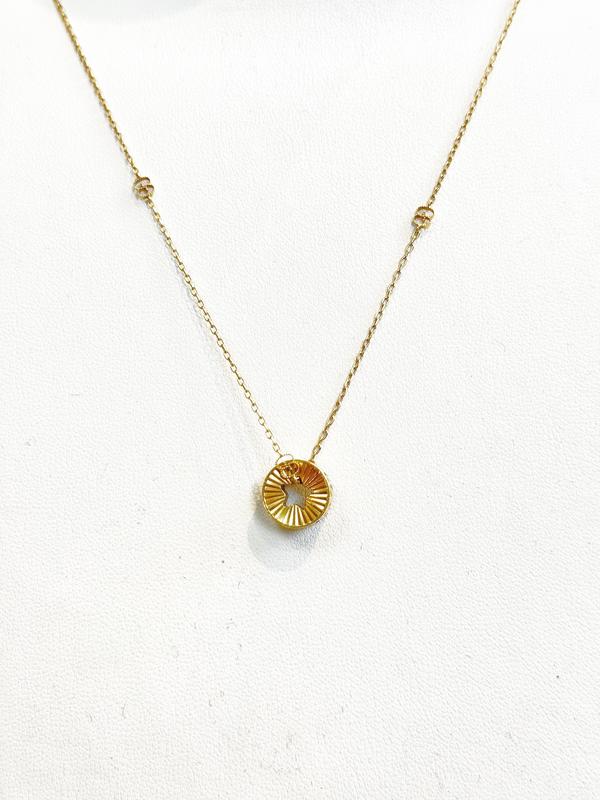 Pre-owned Gucci 18K Yellow Gold Pendant & Star Cut Out Necklace